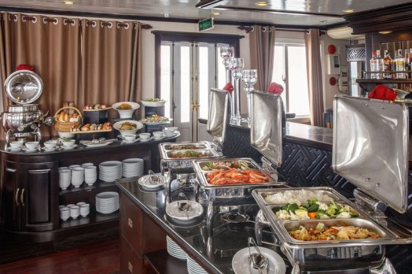 Du Thuyền Paradise Explorer Hạ Long Buffet 2