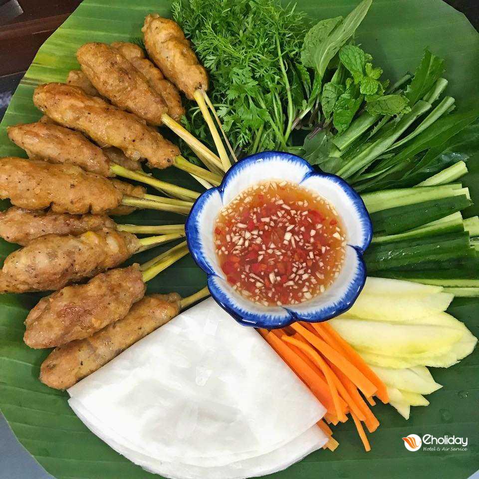 Den Hue An Gi Top 10 Mon Tuye Cu Meo Nhat Dinh Ban Phai Thu 6