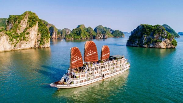 Du Thuyền Victory Star Cruise