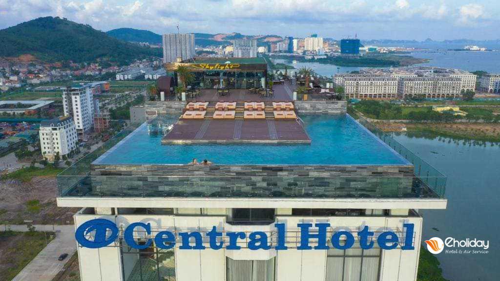 Central Luxury Hạ Long Hotel Pool