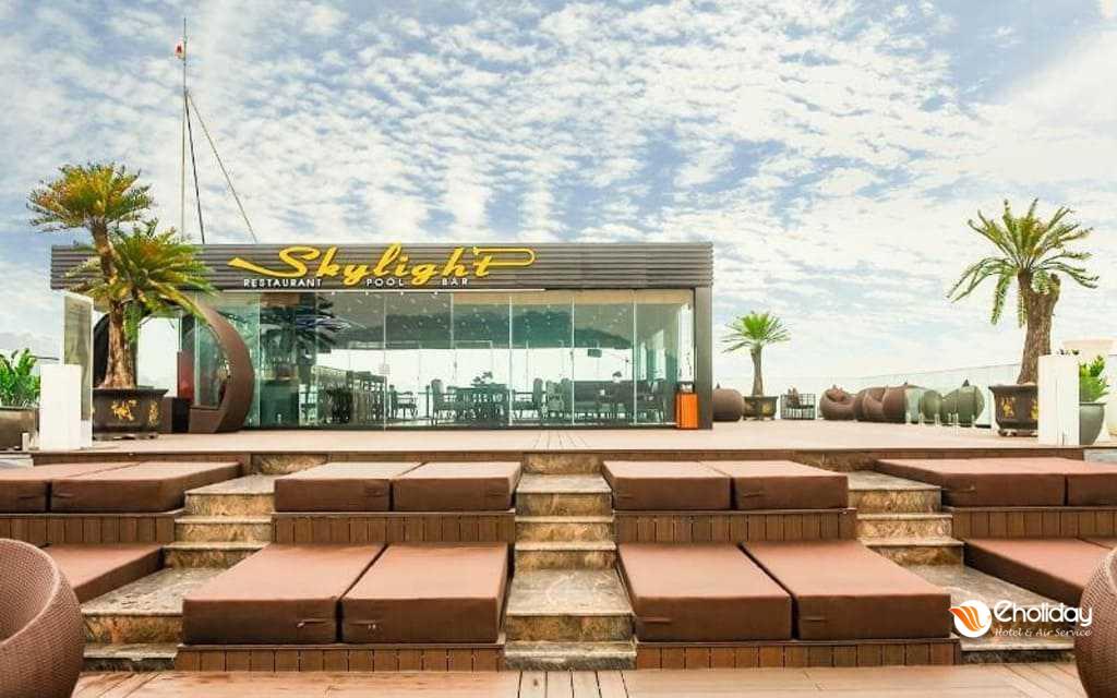 Central Luxury Hạ Long Hotel Skylight Pool Bar