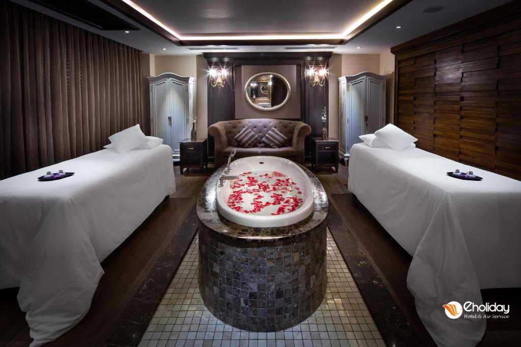Khách Sạn Paradise Suites Hạ Long Spa Luxury