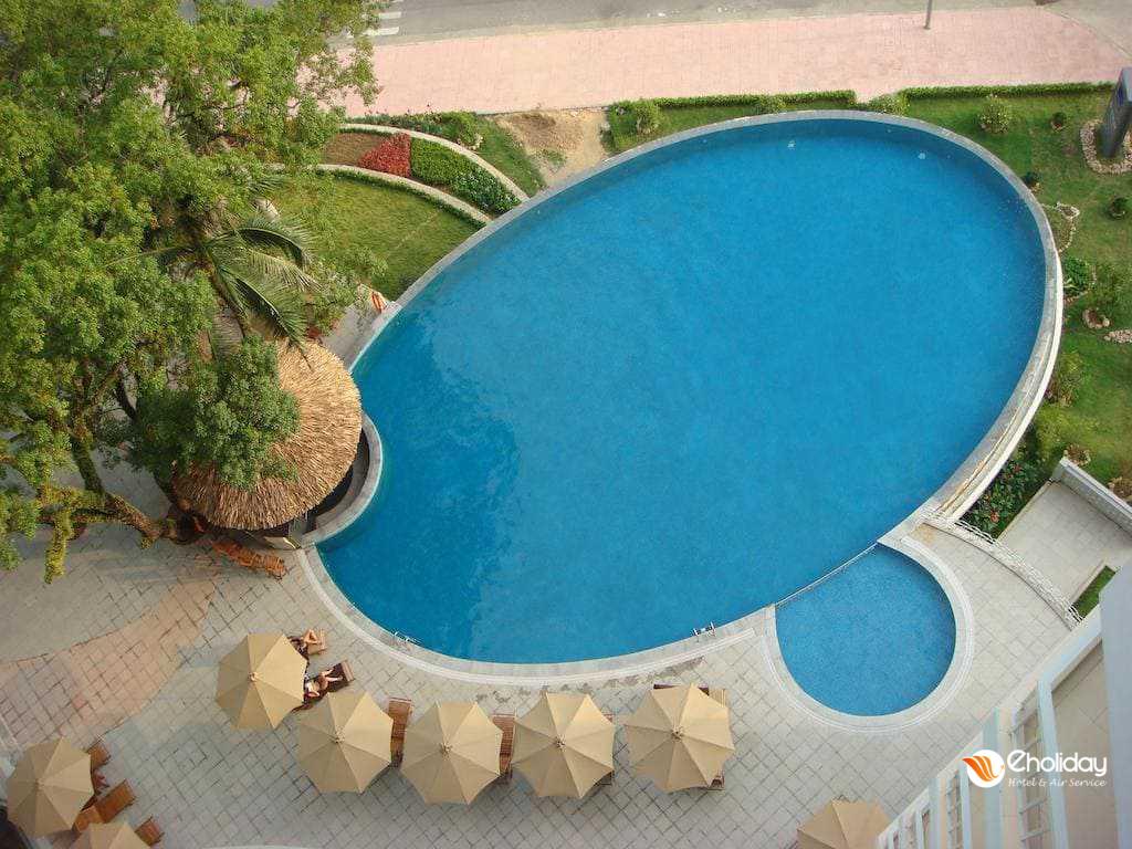 Novotel Hạ Long Bay Pool