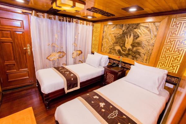 Du Thuyền Victory Cruise Phòng Deluxe 2 Giường