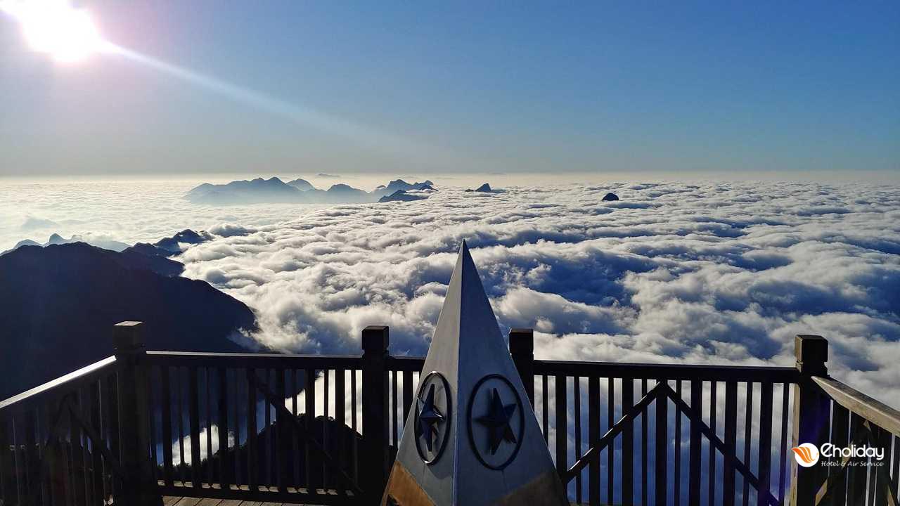 Săn mây trên đỉnh Fansipan