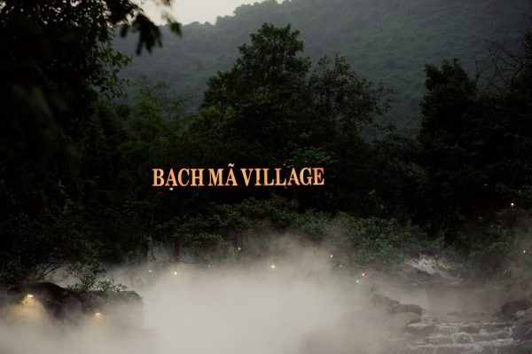 Bạch Mã Village....