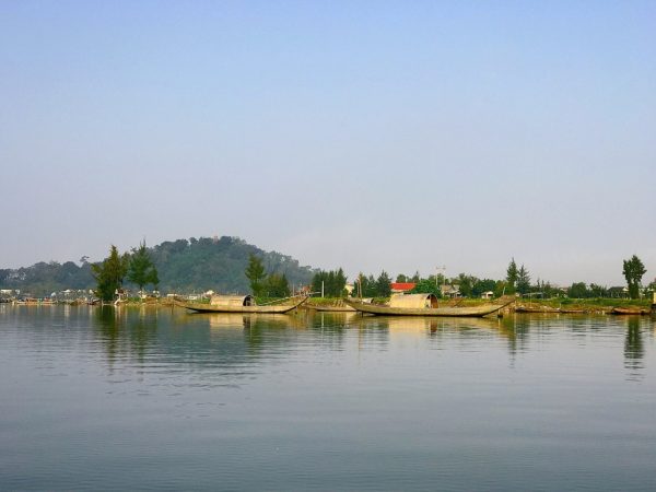 Bình Minh Trên Phá Tam Giang...