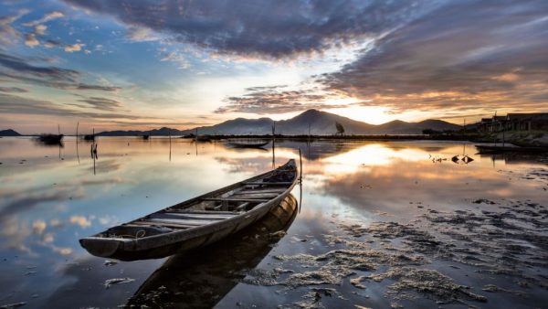 Chiều Trên Phá Tam Giang