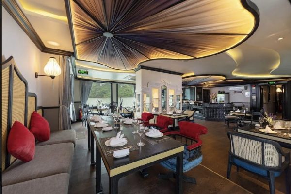 Du Thuyền Le Journey Luxury Lan Hạ Nhà Hàng