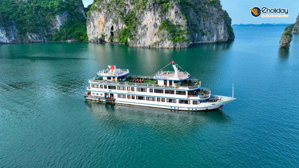 Du thuyền Swan Cruise Hạ Long – Bái Tử Long