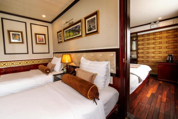 Du Thuyền Swan Cruise Bái Tử Long Phòng Gia đình