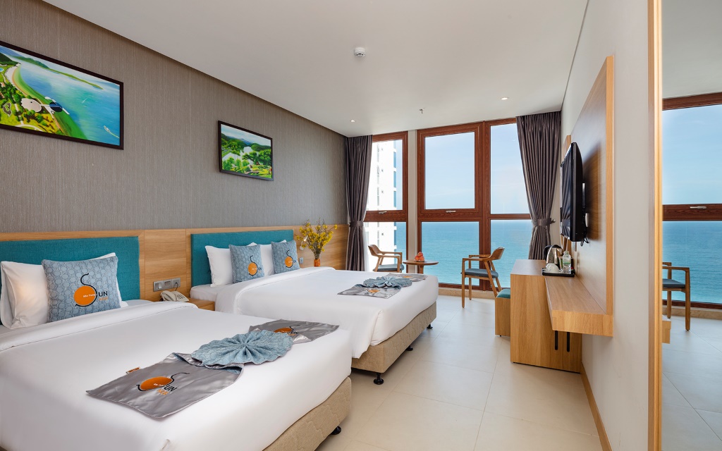 Khách Sạn Sun Kiss Nha Trang Phòng Senior Triple Sea View