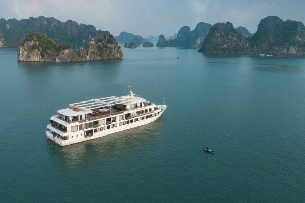 Athena Signature Cruise Ha Long