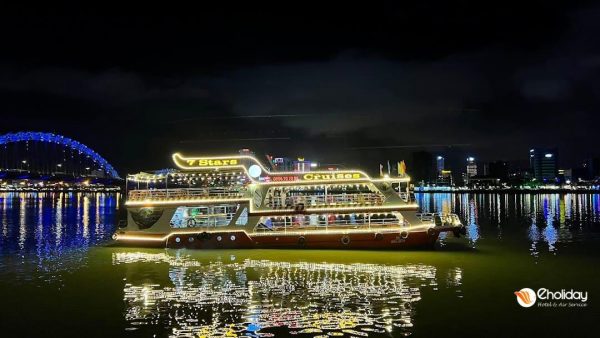 Du Thuyen 7 Stars Cruise Song Han Da Nang