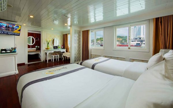 Du Thuyền Athena Signature Ha Long Junior Suite