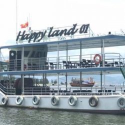 Du Thuyen Happy Land Da Nang