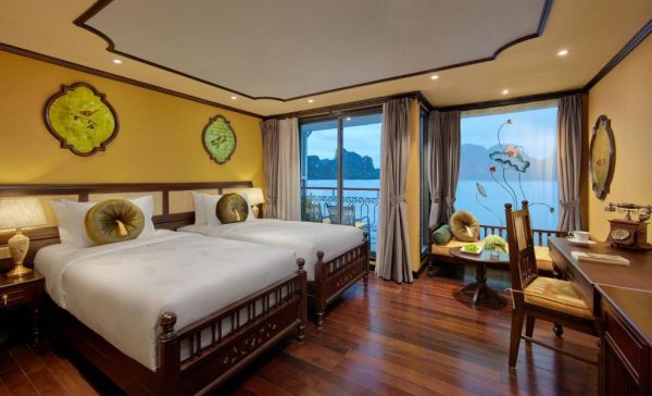 Indochina Premium Vịnh Hạ Long Junior Suite