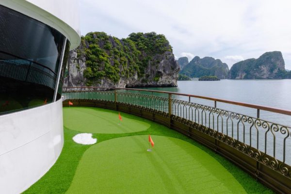 Indochina Premium Vịnh Hạ Long Mini Golf