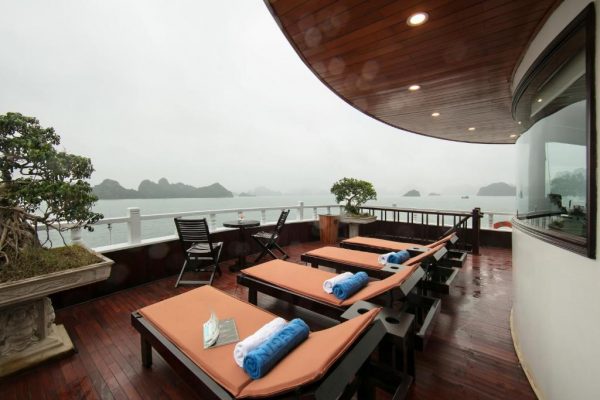 La Regina Royal Hạ Long Sundeck 2