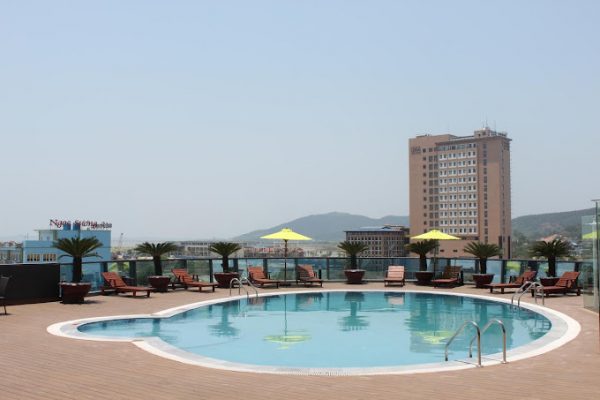 Hạ Long Palace Hotel Pool 3