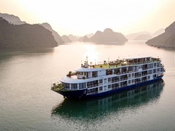 Du Thuyền Mon Cheri Cruise