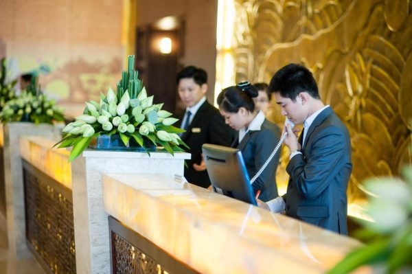 Khách Sạn Mường Thanh Luxury Sông Lam..