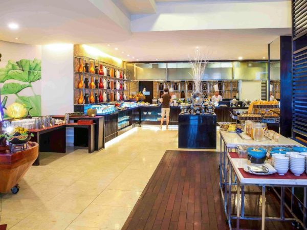 Khách Sạn Novotel Hạ Long Buffet