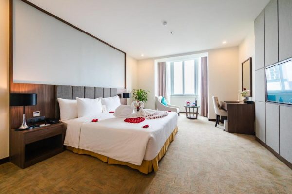 Mường Thanh Holiday Suối Mơ Hạ Long Phòng Deluxe Giường đôi