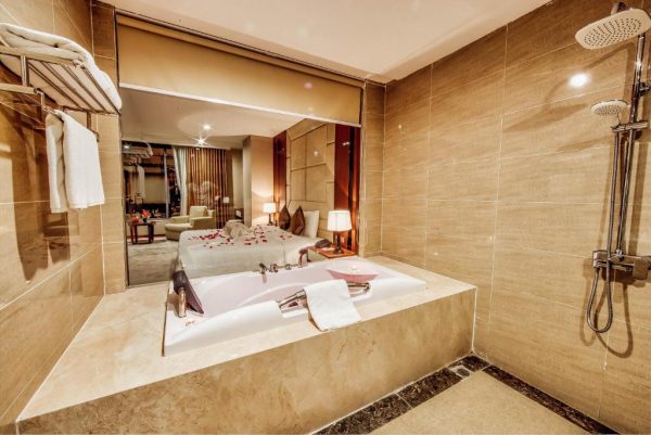 Mường Thanh Luxury Bắc Ninh Phòng Tắm Có Bồn Tắm