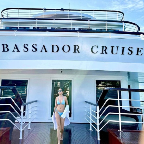 Review Ambassador Hạ Long Cruise