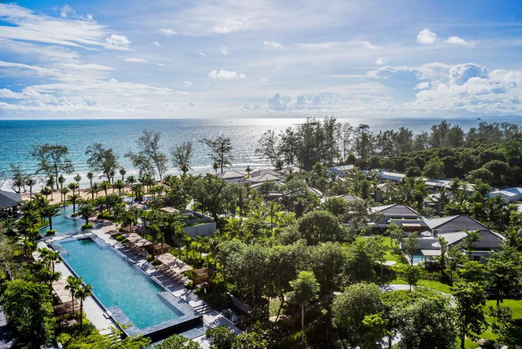 Crowne Plaza Phú Quốc Starbay Resort