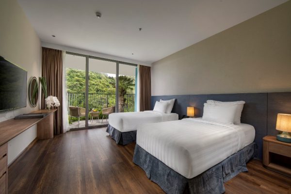 Flamingo Cat Ba Resorts Phòng Premier Moutain View