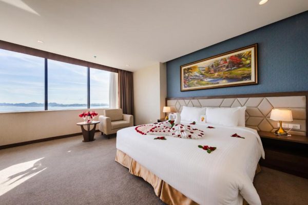 Khách Sạn Mường Thanh Grand Hạ Long Suite