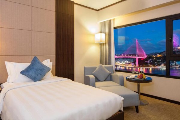 Khách Sạn Wyndham Legend Hạ Long Phòng Executive Deluxe