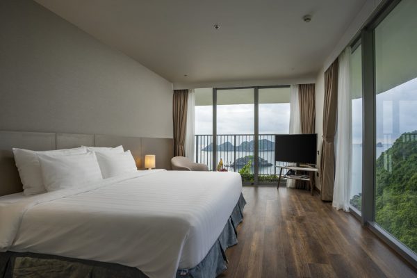 Wyndham Grand Flamingo Cat Ba Resort Toa 2 Phong Premier View Biển