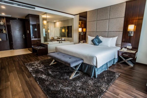 Khách Sạn Central Luxury Hạ Long Phòng Premium View Vịnh