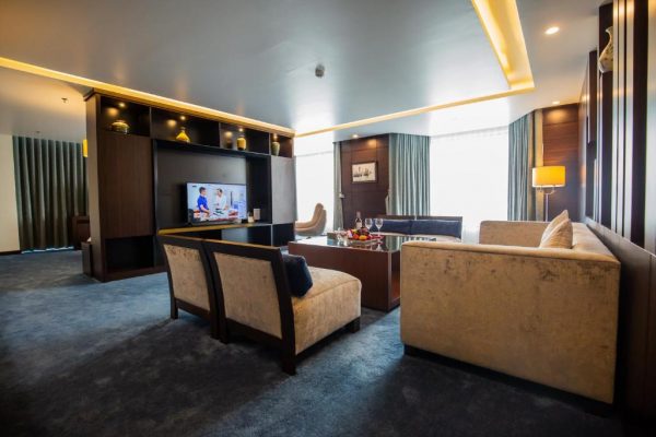 Khách Sạn Central Luxury Hạ Long Phòng Suite