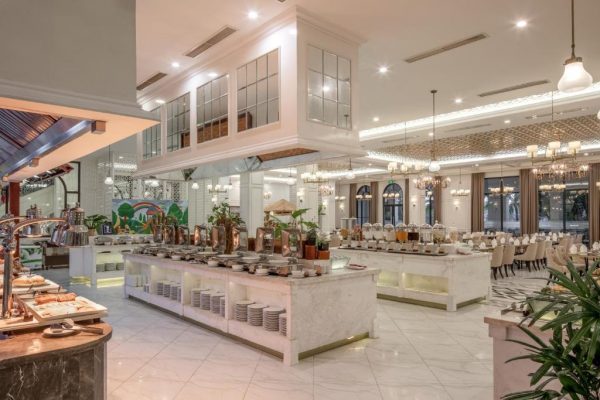 Melia Vinpearl Cam Ranh Beach Resort Nhà Hàng Buffet