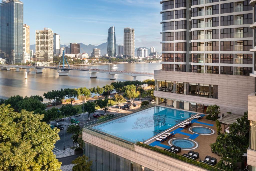 Khách sạn Melia Vinpearl Đà Nẵng Riverfront