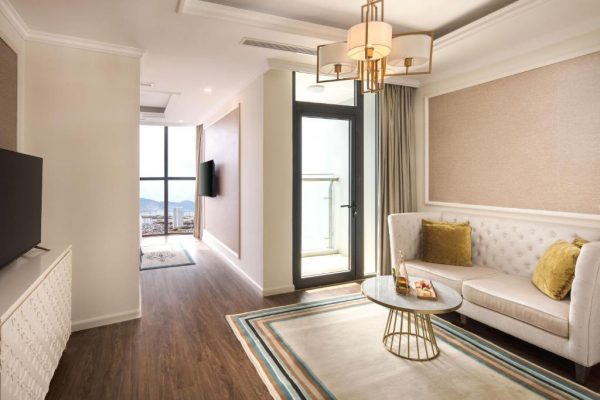 Melia Vinpearl Đà Nẵng Riverfront Phòng Grand Premium