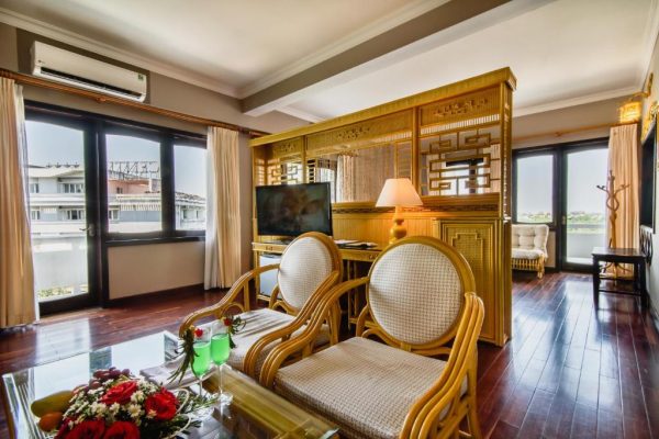 Hương Giang Hotel Resort & Spa Huế Phòng Junior Suite