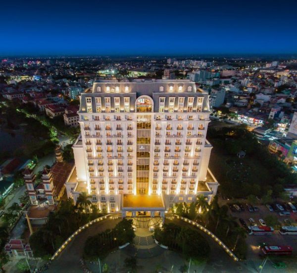 Khách Sạn Indochine Palace Huế Toàn Cảnh