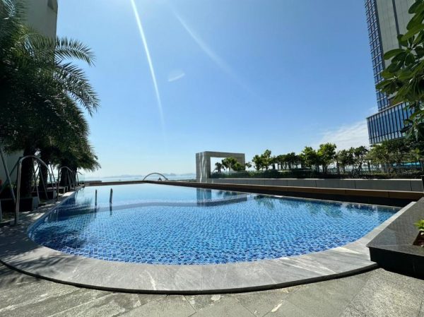 Muong Thanh Luxury Ha Long Centre Ii Bể Bơi