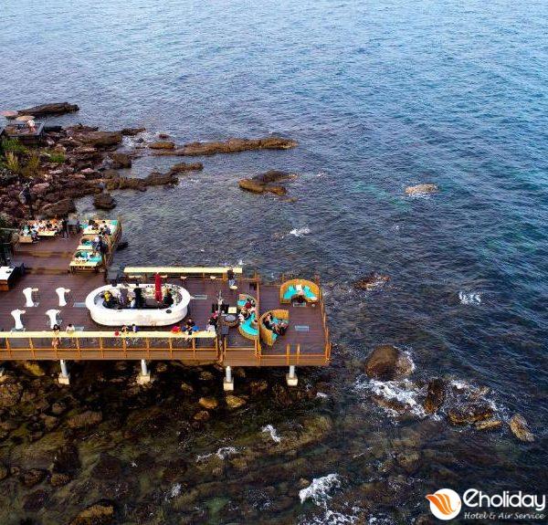 Nam Nghi Coral Peninsula Phú Quốc Beach Bar