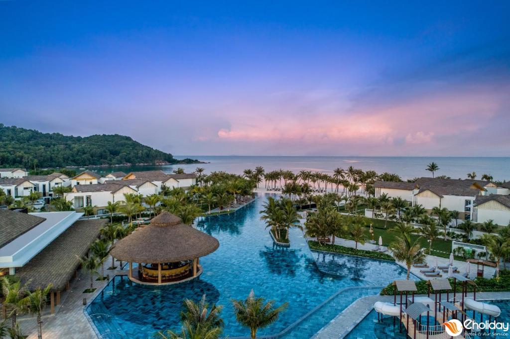 New World Phú Quốc Resort, Bãi Khem