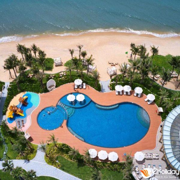 Radisson Resort Phan Thiết Hồ Bơi Và Bãi Biển