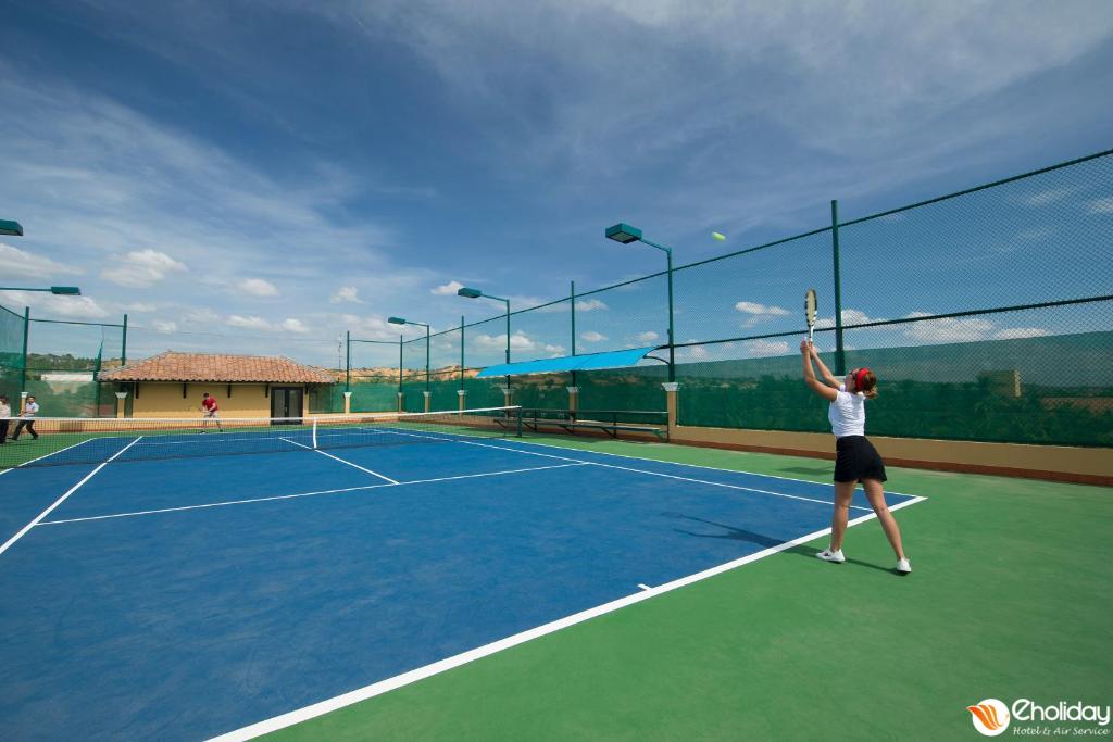 Seahorse Resort Mũi Né Sân Tennis