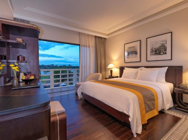 Khách Sạn Azerai La Residence Huế Phòng Superior River View