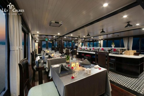 Lily Cruise Bái Tử Long Nhà Hàng