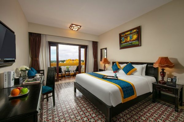 Khách Sạn La Charm Hội An Phòng Deluxe View Phố Cổ